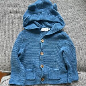 Baby sweater cardigan